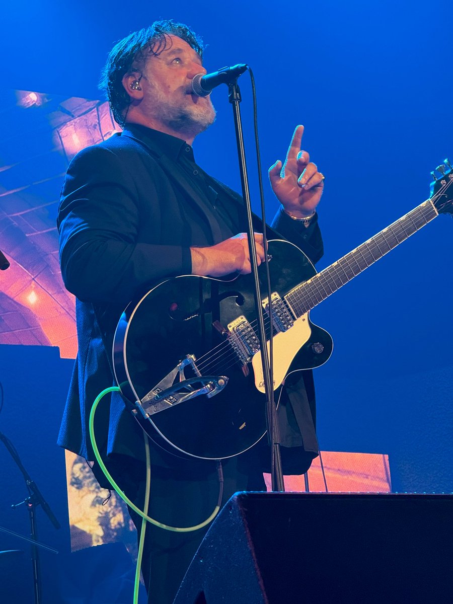 MartinFWard's tweet photo. @russellcrowe Great show! https://t.co/2DxqbOP4J6