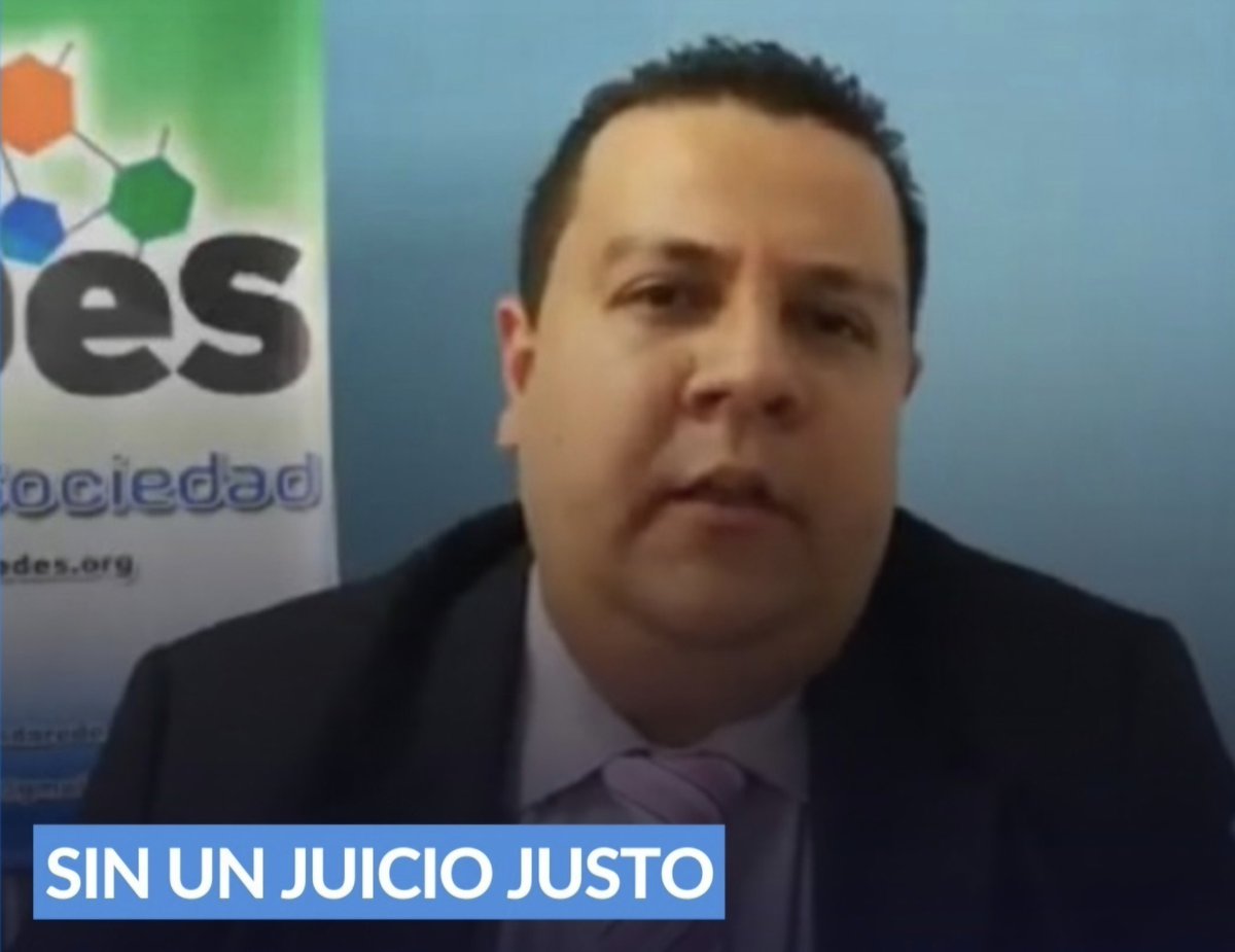 ildeuse6410's tweet photo. 3 años de una injusta prisión a quien ha dedicado su vida por defender DDHH. No hay razón para mantenerlo en las mazmorras de la dictadura no solo violando su integridad y su vida, sino la de su familia y la de su país. #LibertadInmediata @FundaREDES_ @javiertarazona https://t.co/kslVWUYb5j