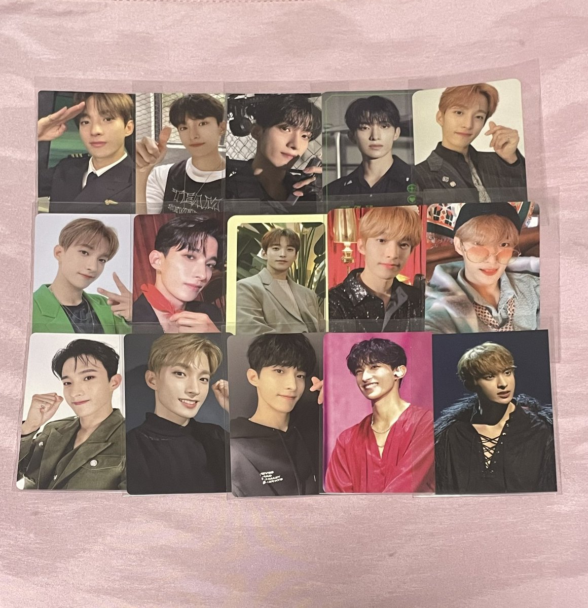 everywon_woo__'s tweet photo. @0 seventeen セブチ トレカ hmv Weverse ラキドロ メンシプ ケレン ソウルコン 交換

譲: DK ドギョム 画像のもの

求: ウォヌ ジョンハン（ミンギュ）

同日発送又は都内手渡しでの交換希望💌
譲求記載の上、お気軽にお声がけください！ https://t.co/iL4BH3tkrc