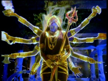SadaaShree's tweet photo. Kodi Ramakrishna, the OG when it comes to using VFX in Telugu cinema. Today Telugu movies are known for their visuals, but this was the guy who started it all. And he did it at a time, when technology was not too advanced, and on a very modest budget.

Combined social drama with fantasy, religion really well to make great movies. Ammoru, Arundhati, Anji , Devullu all testament to his genius. Even his not so great ones like Deviputrudu, Trinetram had some outstanding graphics.