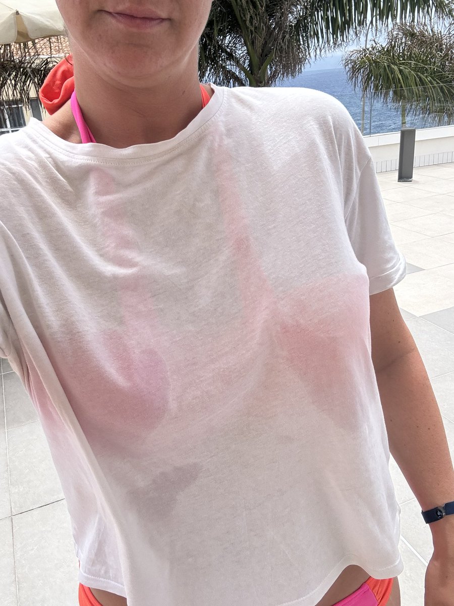 slouisew's tweet photo. Chatting away to the sexy bar man unknowingly looking like this after getting out the pool and strutting straight to the bar #wetpatch https://t.co/0Ggvq1wzFa