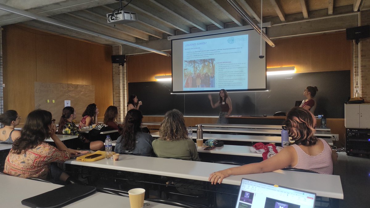 Aprendiendo y compartiendo juntas,Escola d’Estiu de Metodologies Ecofeministes Crítiques
<a href="/UdGeografia/">Geografia UdG</a> <a href="/puntzero/">Konvent</a> <a href="/rerurp/">Rerurp</a> <a href="/FRACTAL_Col/">Colectivo FRACTAL</a>