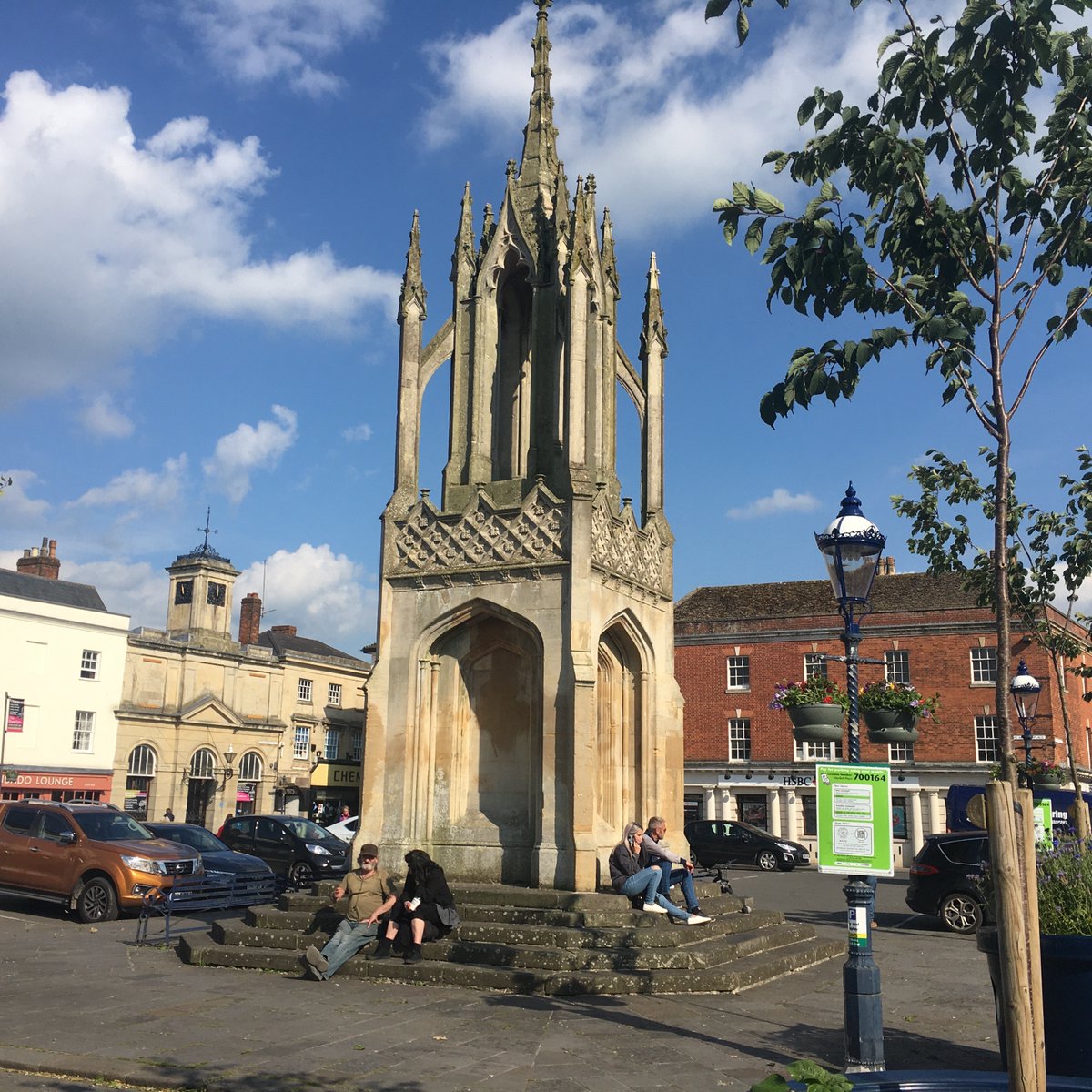 CharlesCordell's tweet image. The Siege of #Devizes started #OTD - 9 July 1643. Read the story of how a Civil War hung on the town’s bed cords - in The Keys of Hell and Death.

#DevizesWiltshire #Marlborough #Chippenham #Wiltshire #WiltshireLife #CivilWarBattlefield #DividedKingdomBooks #TheBigRead #HistFic