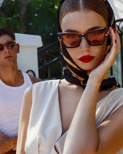 OpticalPrism's tweet photo. KYME look at you in a BOLD &amp; CHIC way 
https://t.co/H7IUH3E5bO 
#opticalprism #opticalprismmagazine #eyewear #eyecare #Kyme https://t.co/NRsOVBIf8t