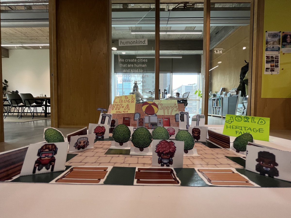 humankindcity's tweet photo. Today a group of students from Punahou School in Honolulu visited us for a city tour and futuring workshop at our office in Rotterdam. The visit, part of a research trip focused on sustainability, was organised by Aspire Institute.

Curious about our workshops / tours? Reach out! https://t.co/qdsvApZHG6