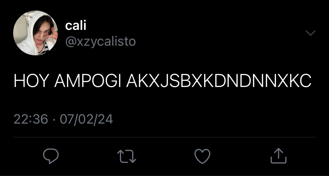 A Modern Jeep Love Story

- wherein, pinagtripan ang 2x2 picture ni Saturn (sm) ng kanyang mga kaibigan habang nakasakay sila sa modern jeep at aksidente itong nakita ni Cali (hj).

#seungjin filo au