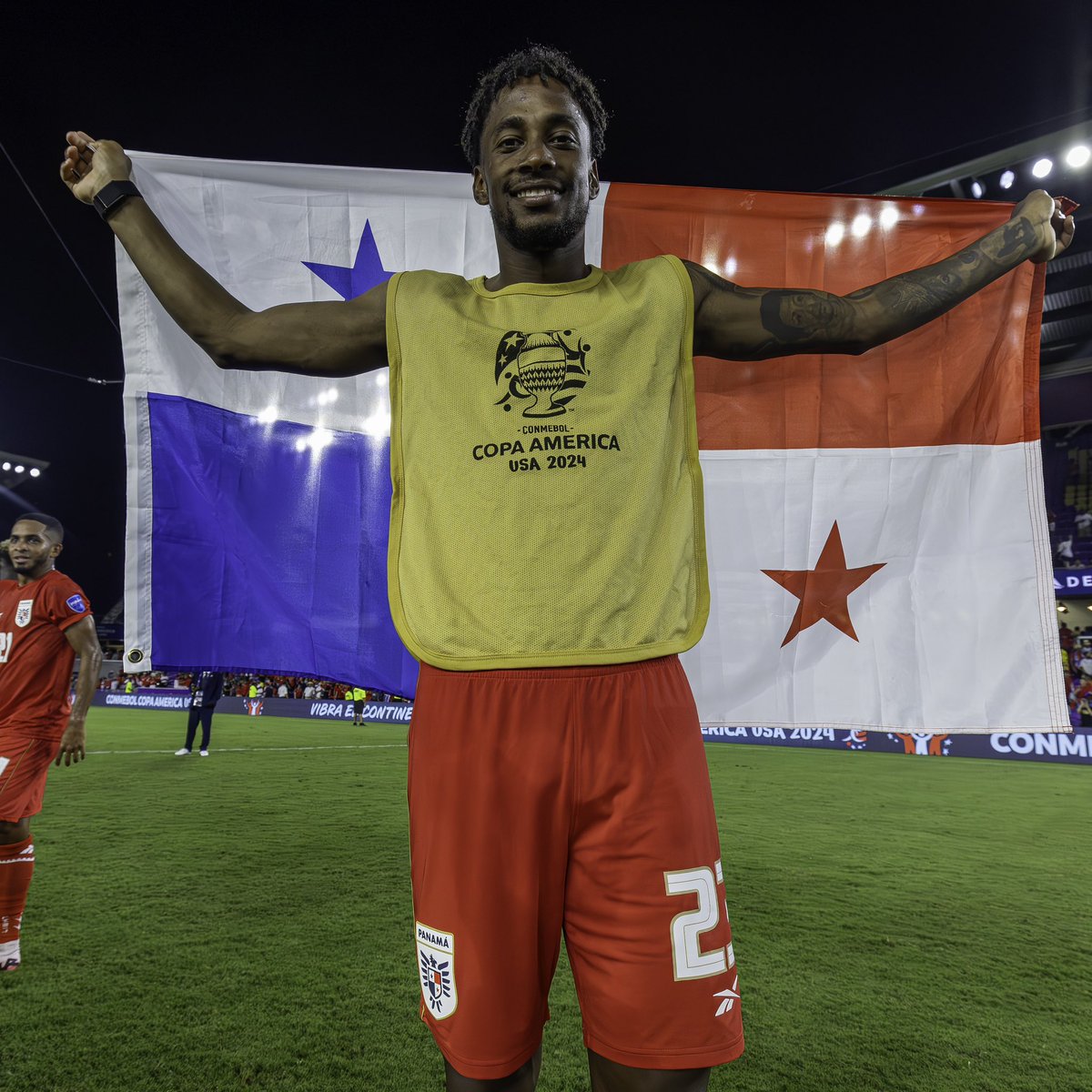 𝗤𝘂𝗮𝗿𝘁𝗲𝗿-𝗳𝗶𝗻𝗮𝗹 𝗯𝗼𝘂𝗻𝗱 💪💙

A historic qualification in the #CopaAmérica for Amir Murillo’s Panama 🇵🇦

📸 <a href="/fepafut/">FEPAFUT</a>