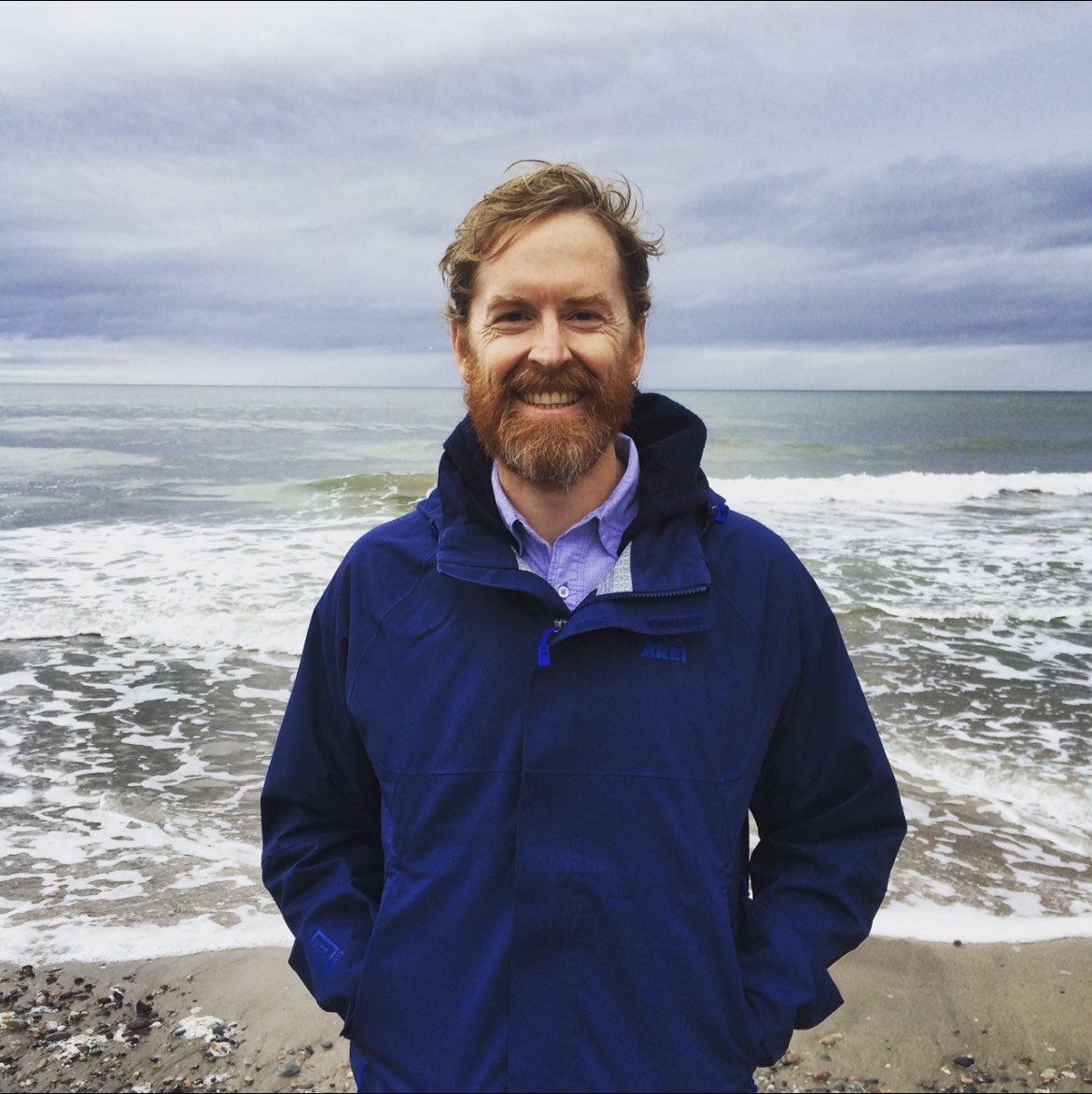 wdavidotaylor's tweet image. I took a photograph on the same Scottish beach nearly ten years later. I think it’s safe to say that I look (and am, in fact!) wiser. 😎 #TheSandsOfTime