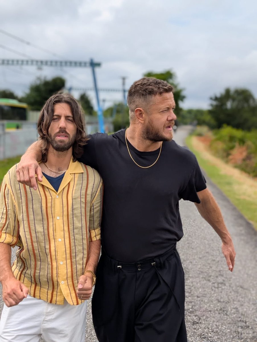 Imaginedragons's tweet image. germany tonight, france tomorrow. worldwide tour dates coming soon.