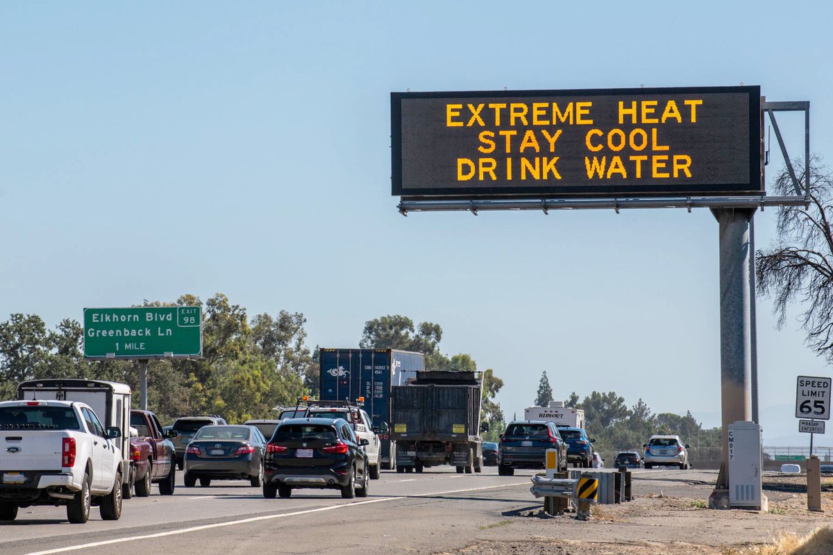 ⚠️Extreme heat warning! We have activated our changeable message signs throughout the state with this critical heat safety message. Check ready.ca.gov for the latest info.