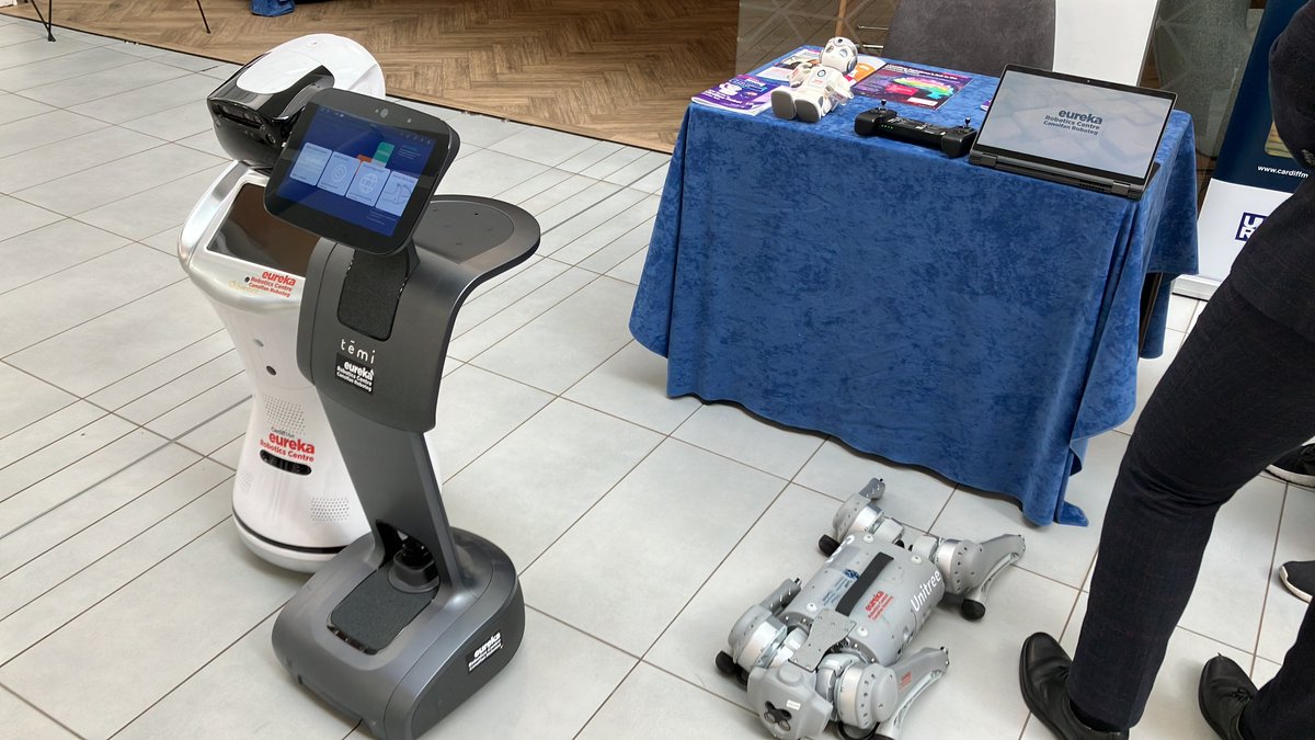EUREKA Robotics Centre tweet media
