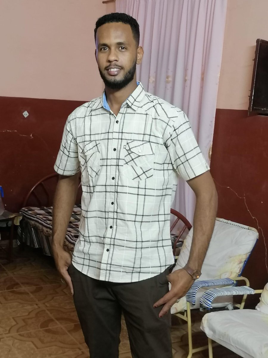 196__Z's tweet photo. #مفقود ⭕️⭕️
فقدت التواصل مع اسرتي لي يومين
اخوي/ احمد محمد شريف (البابا)
ومعاهو (امي واختي وزوجه اخوي)
 اول امس كانو في كركوج ومفترض تاني يوم يمشو الدندر ومن الدندر القضارف وفقدت التواصل معهم 
ااي زول شافهم يتواصل معاي 
0964645896 دا رقم فيه واتساب 
00966541775054 https://t.co/spxtjLqAtr