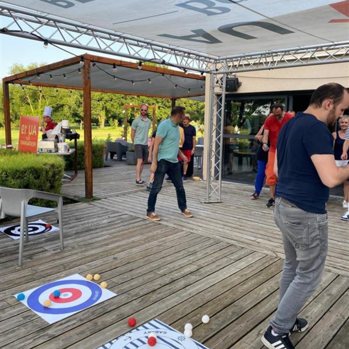 Bluegreen tweet media