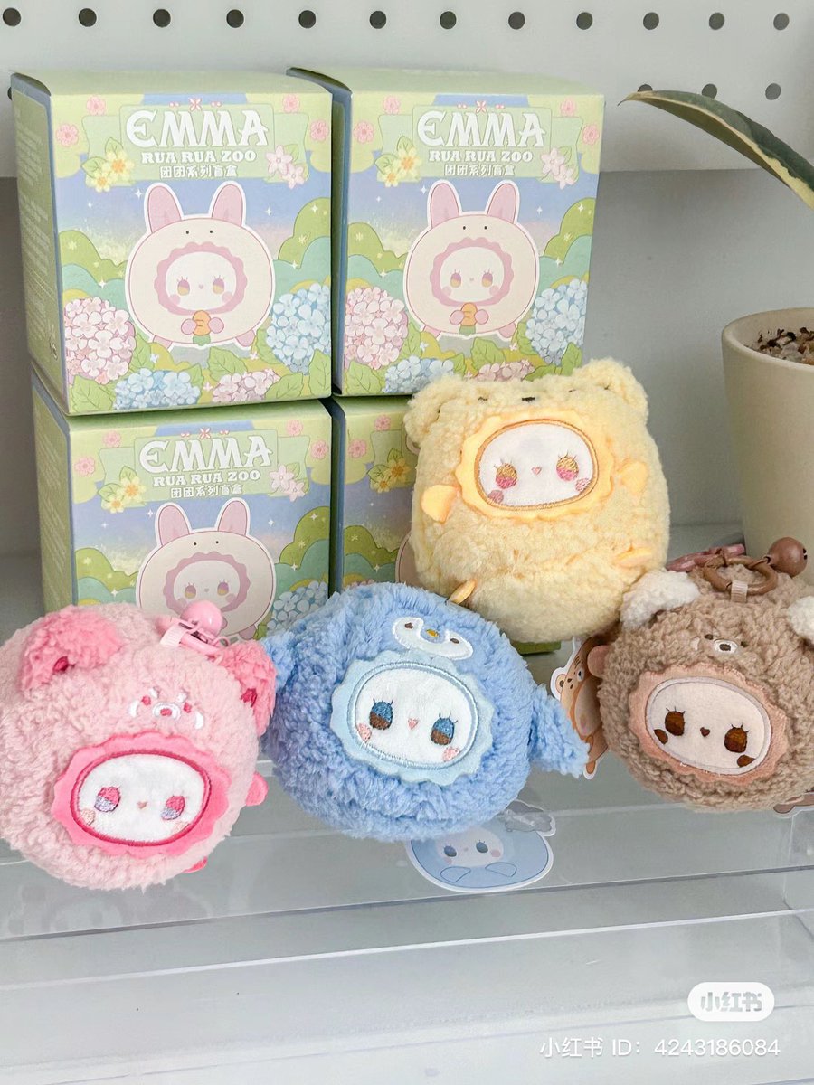 iWhale_preorder's tweet photo. ꒰preorder꒱ กล่องสุ่มพวงกุญแจก้อน #EMMA RUA RUA ZOO ✨💖

💖ราคา 350 บาท/สุ่ม ยกบ้อก(6ชิ้น) ราคา 1490 บาท
💖เลือกตัวสอบถามราคาได้ค่า
📮ฟรีems

สนใจdmค่า รอของ15-20วัน 

#ตลาดนัดemma #กล่องสุ่มemma #ตลาดนัดarttoy #กล่องสุ่มarttoy #ตลาดนัดarttoys #กล่องสุ่มarttoys https://t.co/h0wp2dIR11