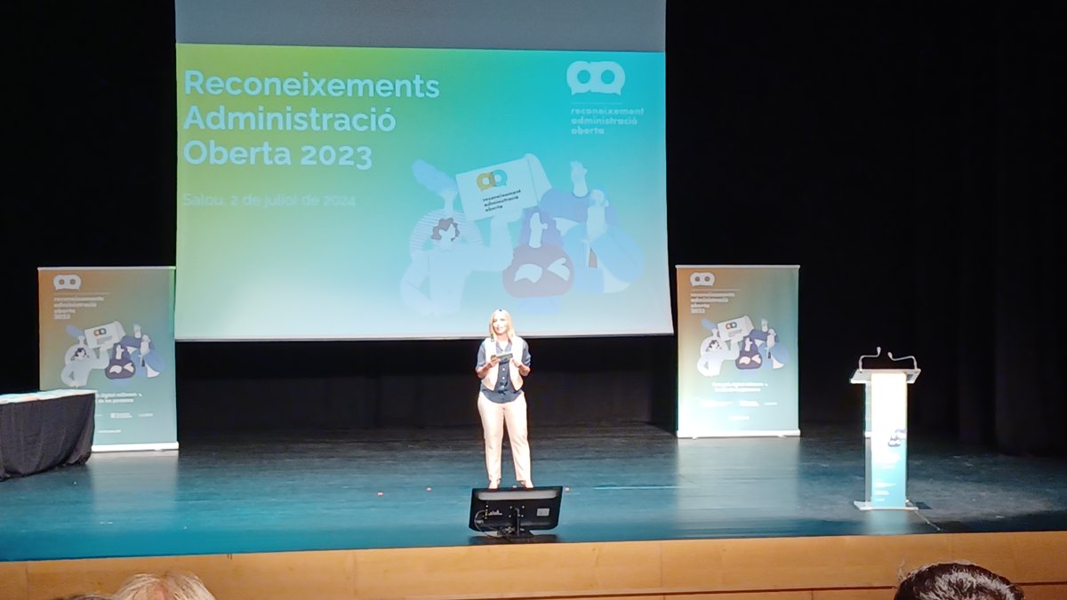 AOC (@consorciaoc) on Twitter photo Comença l'acte de lliurament dels #ReconeixementsAdministracióOberta 2023 als ajuntaments i consells comarcals capdavanters en #transformacióDigital.
📺Segueix-lo en directe a youtube.com/live/5S0dQ3CRR… Comença l'acte de lliurament dels #ReconeixementsAdministracióOberta 2023 als ajuntaments i consells comarcals capdavanters en #transformacióDigital.
📺Segueix-lo en directe a youtube.com/live/5S0dQ3CRR…