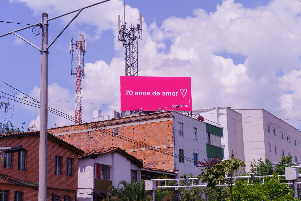 davidescobara's tweet photo. Del amor nacen la esperanza, la determinación, las buenas ideas, las ganas de construir en equipo, la humildad para aprender, la valentía para hacer. 

Trabajar con amor es mantener vivo el entusiasmo durante décadas, sentirnos parte de algo más grande y poner en el centro el por qué y el para qué, para poder innovar en los cómo. 

El amor es creativo, posibilista, adaptativo, y así queremos seguir caminando. ¡Gracias, Antioquia!

70 años de amor, 70 años de gratitud, 70 años de @Comfama
