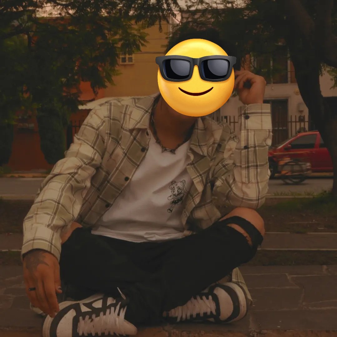 shapy_lemon19's tweet photo. @RinaVirtual Foto que le tome a mi amigo XD https://t.co/u46BU5N5yv