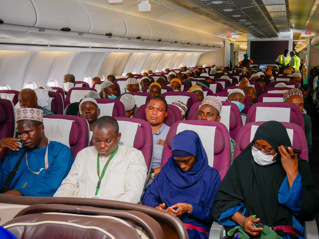 AzmanAir - #LetsFlyAzmanAir tweet media