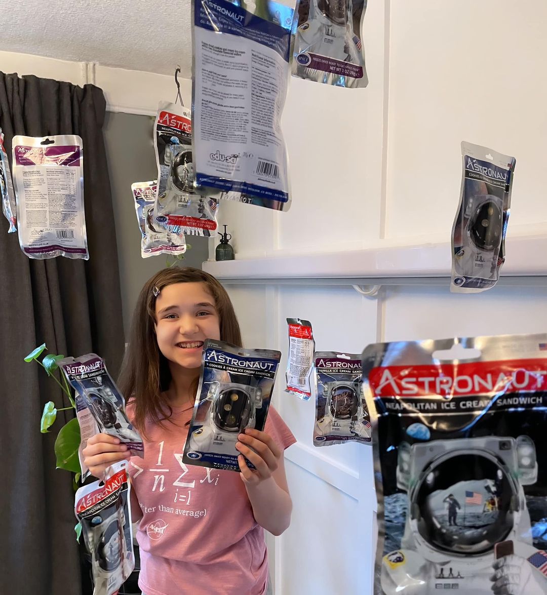Astro Liz (@astrolizslab) on Twitter photo Huge thanks to Children's Space Store,<a href="/LoopsAndPluto/">Loops & Pluto</a> for sponsoring super fun astronaut ice cream for my #SummerofSTEM packs!๐ฆVisit loopsandpluto.com and use code astroliz10 for the month of July to get 10% off plus your discount will be donated toward my STEM outreach!๐ Huge thanks to Children's Space Store,<a href="/LoopsAndPluto/">Loops & Pluto</a> for sponsoring super fun astronaut ice cream for my #SummerofSTEM packs!๐ฆVisit loopsandpluto.com and use code astroliz10 for the month of July to get 10% off plus your discount will be donated toward my STEM outreach!๐