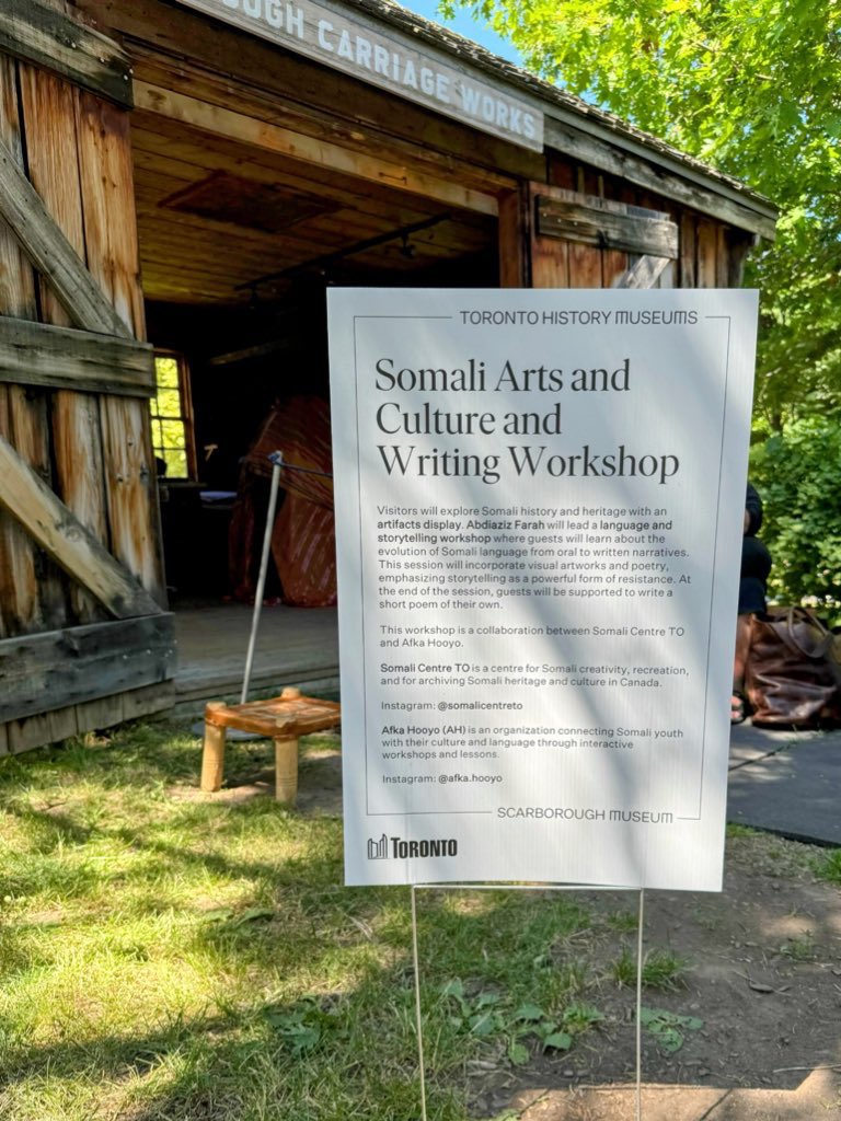azizfaarah's tweet photo. Had a great time facilitating a cultural workshop organized by Afka Hooyo &amp; the Somali Centre TO. When I first started tweeting these af-Soomaali infographics, never imagined that people would be engaging with them in real life lol. https://t.co/hO2mUDOCy3
