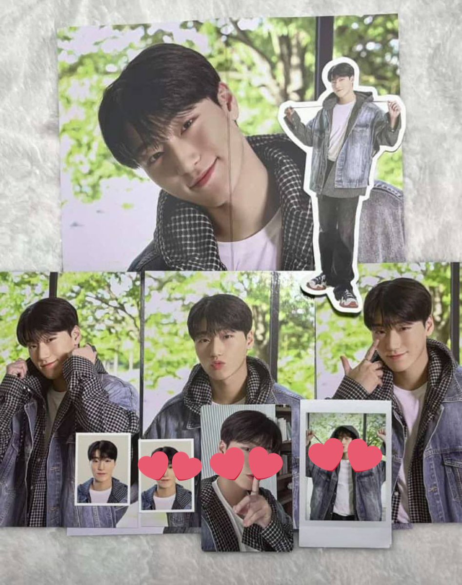 sanscapade's tweet photo. WTS SAN FANMEETING MD

ID/poster/postcard = RM5 each 

Secured from riny’s cart

#pasarATEEZ https://t.co/sLrKY970z5