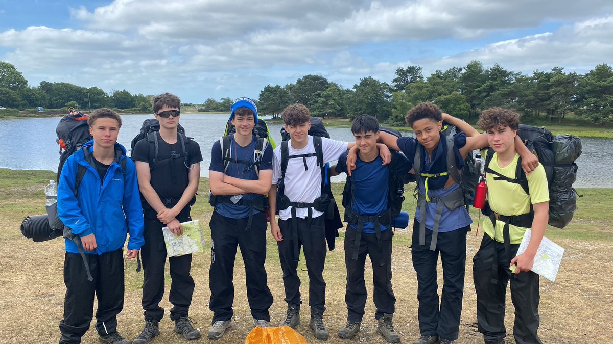 Dulwich College DofE tweet media