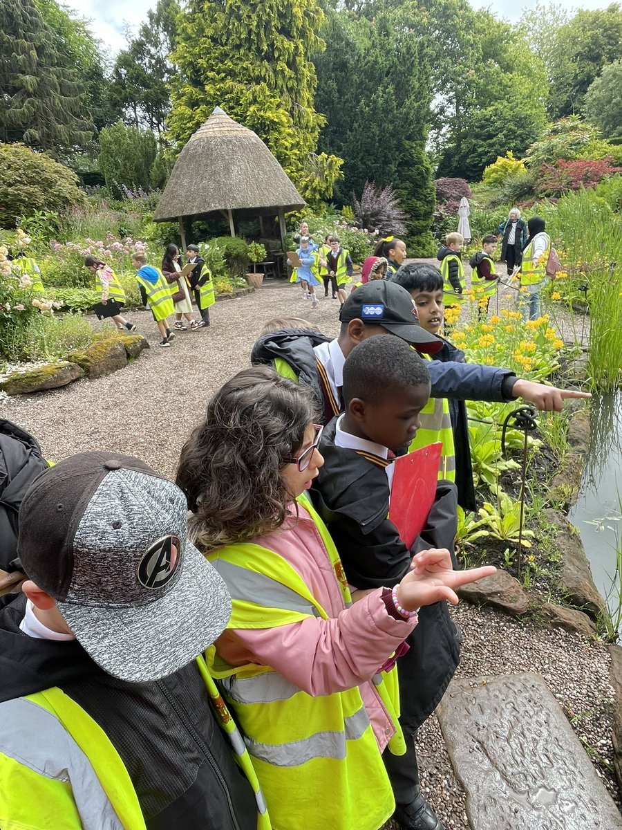 Anfield EY tweet media