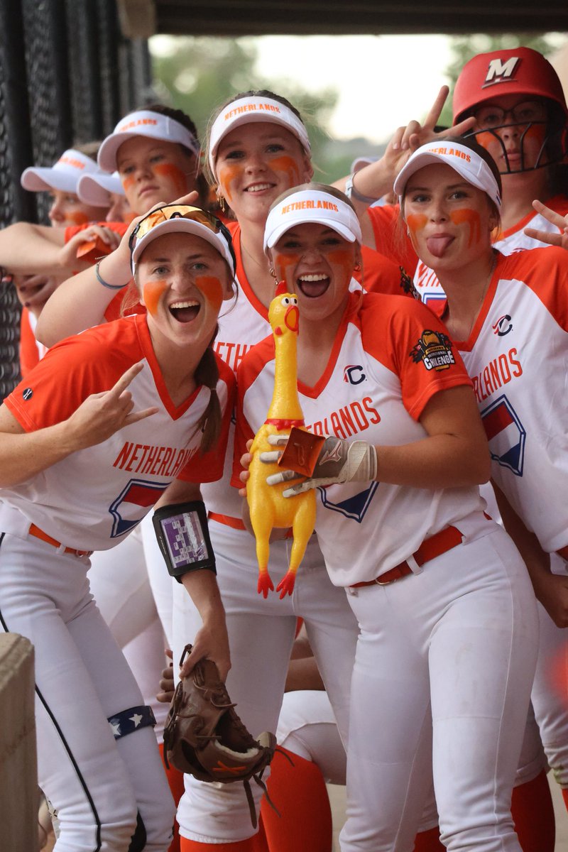 MWoodcock2026's tweet photo. My first year with Team Netherlands 🇳🇱 TCIC
Thank you to my coaches and teammates. This was such a fun &amp; special experience. You guys all rock, can't wait until next year!! #LetsGoDutch #TeamOrange 🧡

🎥 Shortstop, from the hole, no step for the out. https://t.co/3rfzTxc5bF