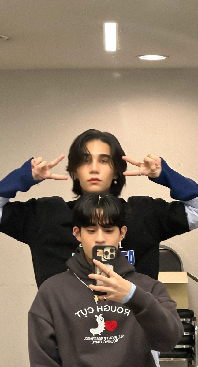 jeffbarcodefilm's tweet photo. 𝐰𝐚𝐥𝐥𝐩𝐚𝐩𝐞𝐫 𝐟𝐨𝐫 𝐮✨✨🍀 

#jeffsatur #barcode #barcodetin #jeffbarcode #barcodetinnasit #SATs #unit https://t.co/x6gHYXZvCI