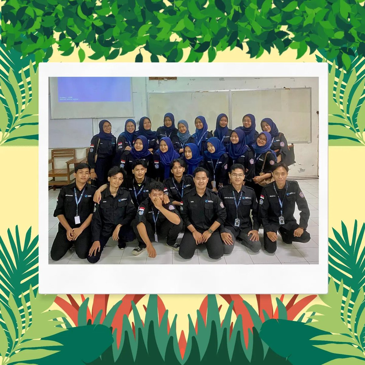 Halo, FEB UMS!

Alhamdulillah telah terlaksana Sekolah Kabinet Pada tanggal 10 Juni 2024 yang membahas tentang Administrasi,Kepanitiaan,dan Teknik Persidangan BEM FEB UMS.

Yuk simak informasi  diatas!
======================
Sekretaris Umum 
BEM FEB UMS 2024
Kabinet Pertaruhan