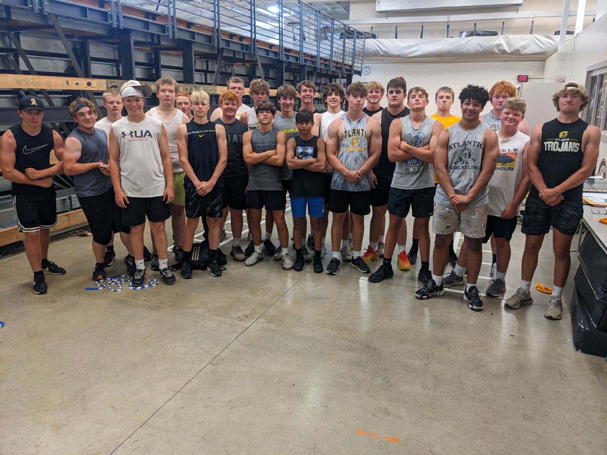 atl_strength's tweet photo. As a small token of appreciation for our students taking time out of their summer, we wanted to say THANKS! With the upcoming holiday break, we thought it would be a great time to make some breakfast and show how to properly make a cut-off! #GunsOut #ChefBrumBrum #ChefVarg https://t.co/PxZZU3cKgx