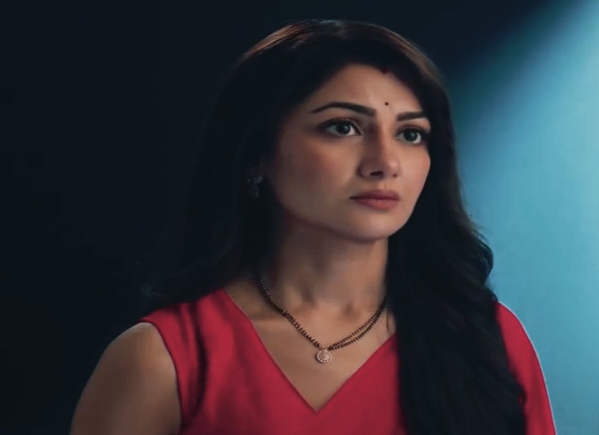 So elegant , So beautiful , just looking like a wow🔥❤️❤️
#SritiJha #KaiseMujheTumMilGaye