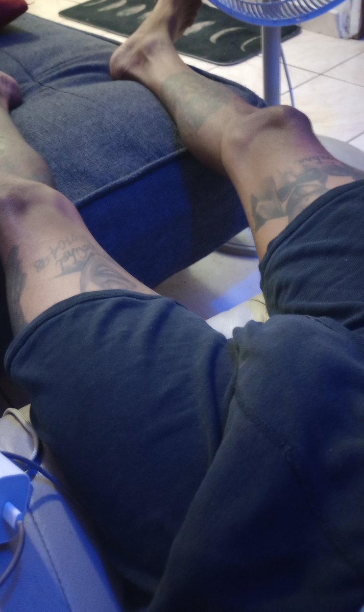 king198043's tweet photo. Buenos días aquí cojiendo fresco por q la calor mata si quieres ver bn llo q se esconde debajo inbox oh para foto,video y vídeo llamada
787-616-7229
https://t.co/YXaTksyTTC
https://t.co/FyuRpVDr1p https://t.co/1Lz1YVm65v