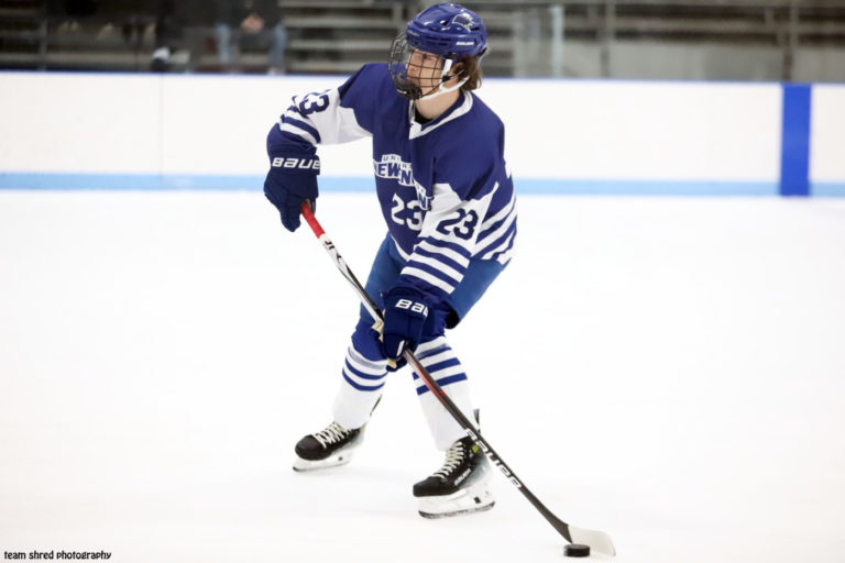 collegehockeyplayers tweet media