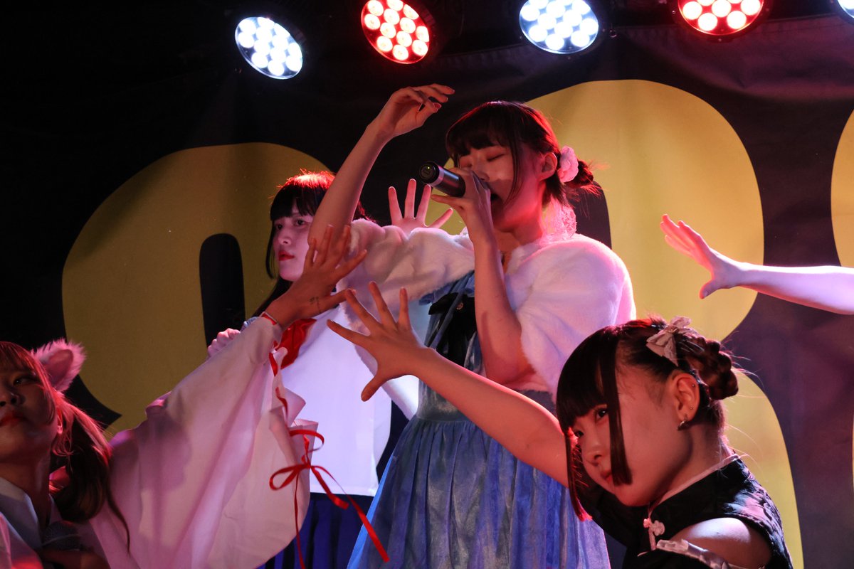 karin_yDOP's tweet image. R7お試し。
綺麗でなかなかいい感じかも？
(とりあえず綺麗に撮れてた２枚を貼ってみる)
まだ設定とかよくわかってないから研究して良くしていきたいなｗ
#EOS_R7 
#革命の旋律