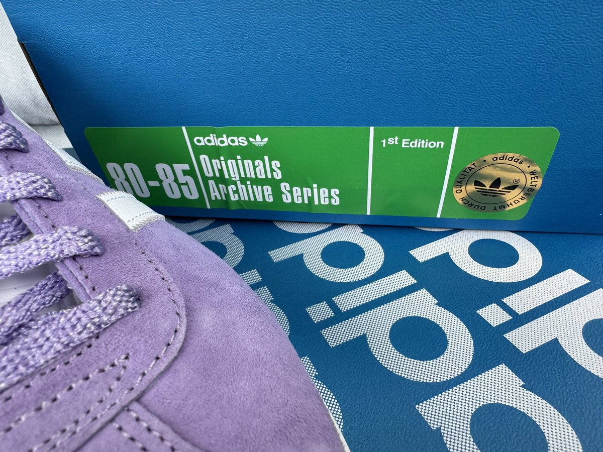 adida2mt's tweet image. adidas Gazelle 85 UK10 apparently called magic lilac. To me they are the purple gazelles. BNIBWT £99 TYD RTs 🙏 (the tissue paper, the sticker the box 💜)