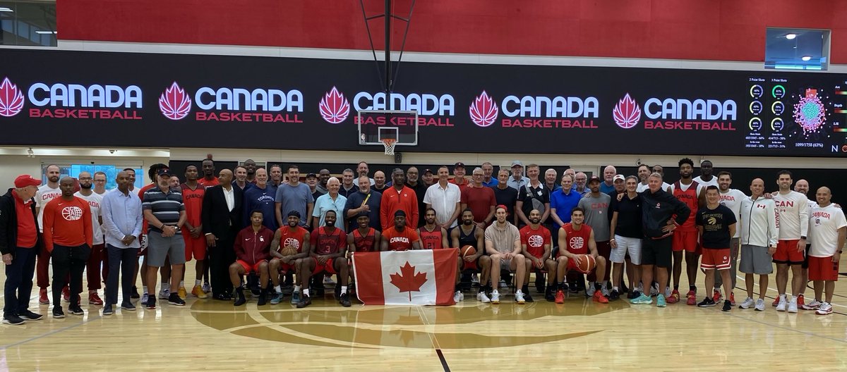 LeoRautins's tweet photo. Big thanks to ⁦@CanBball⁩ for bringing the past (76,80,84,88,00) &amp; present 🇨🇦Olympic teams together as this group goes for the🏅⁦in Paris!! So proud of these “kids”👉talented, humble &amp; hungry to represent🇨🇦🙌 Our ‘80 team hasn’t changed a bit😉🫣 ⁦@AlumniHoopsCan⁩ https://t.co/2OZuU5OsDR