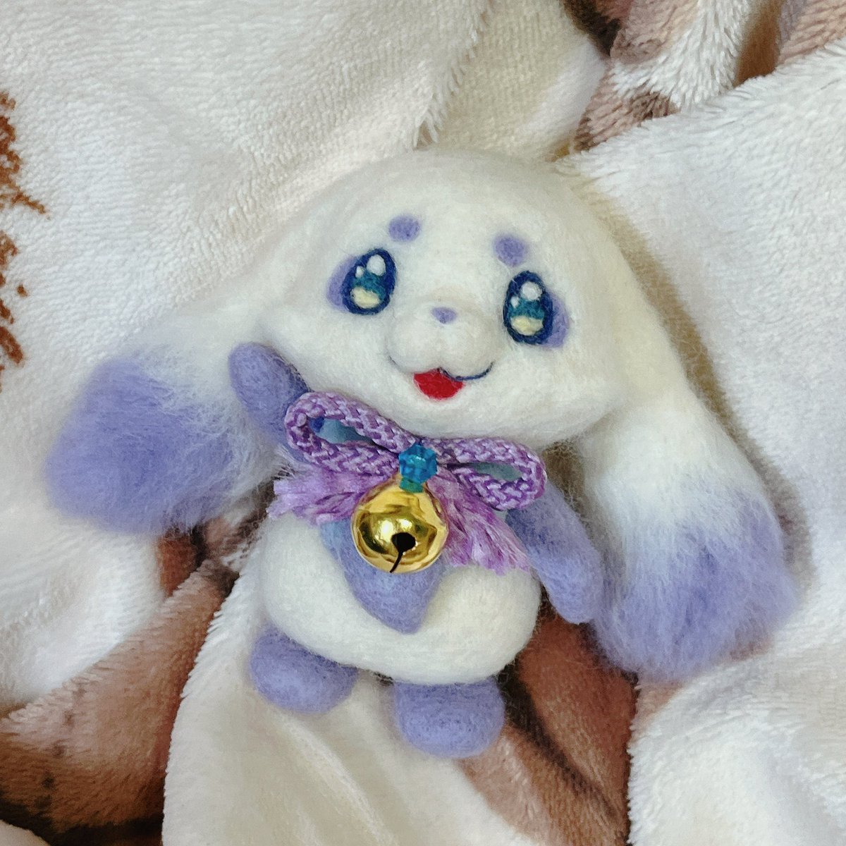 羊毛るんちょま進捗〜💭(おりぼんは仮止め中) 次はしっぽと炎に