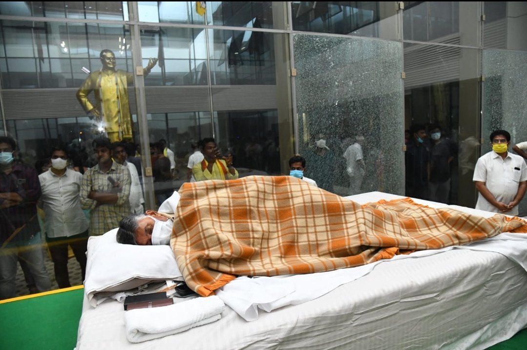 CBN__MSD's tweet photo. Anni gurthunnai interest tho saha ichestham .. ⁦@ysjagan⁩ https://t.co/SV9ODTOfOW