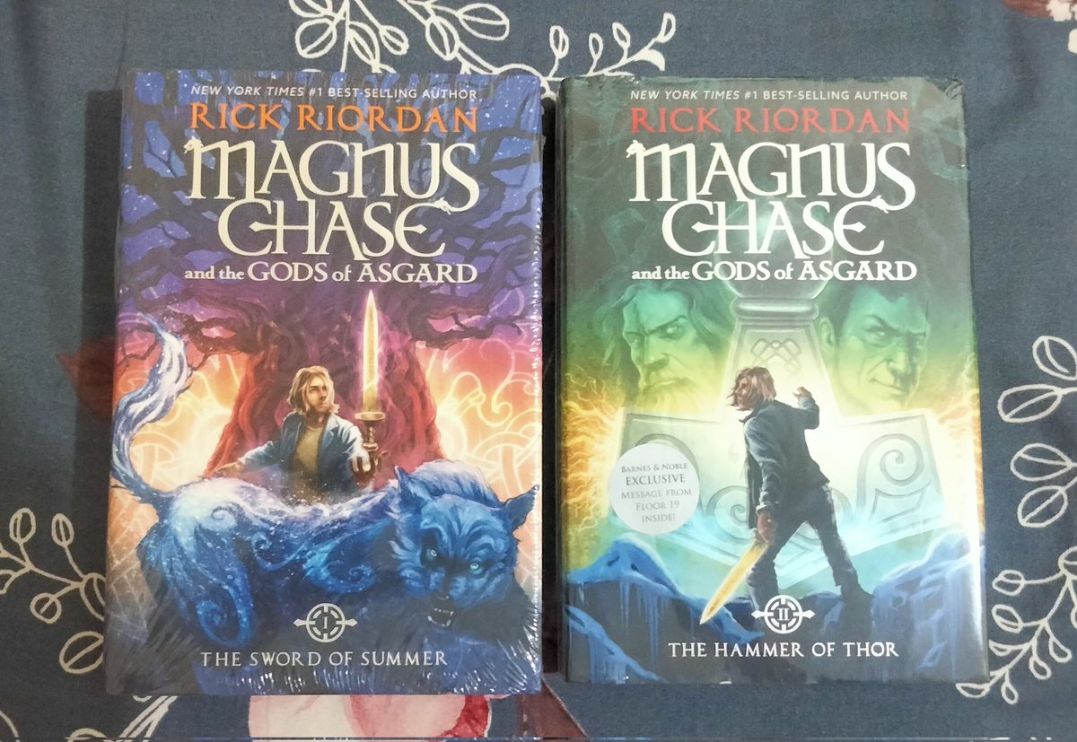 irmanies1102's tweet photo. WTS LFB want to sell looking for buyer

- Magnus Chase 1 &amp; 2, Original, English, New, HC, Sealed @ 85k

*Bisa pakai Shopee

DM kl berminat ya 🙂 https://t.co/kyrt0pFJyB