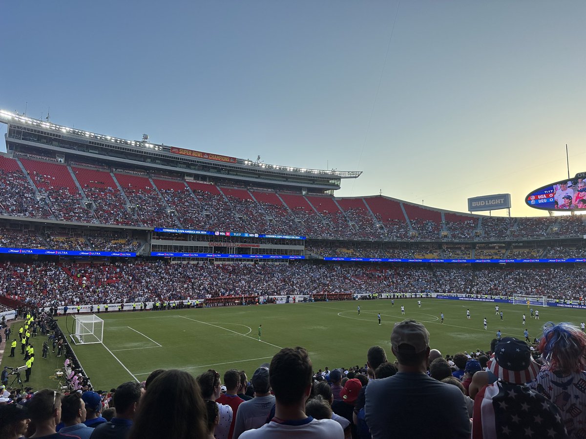 Lakin Appell tweet media