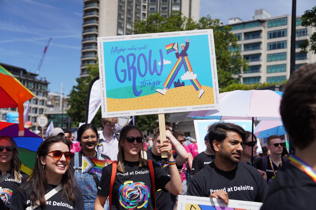 fspencersmith's tweet photo. Grateful to march in #LondonPride this year, representing @DeloitteProud on the streets of my hometown 🥹

So proud to stand by our LGBTQ+ community, reflect on how far we've come and look ahead to how much further we have to go🏳️‍🌈🏳️‍⚧️ https://t.co/ITRss3nPcz