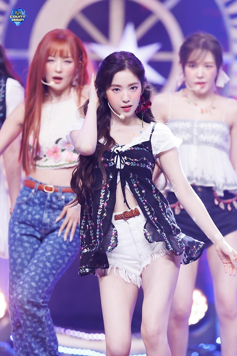 240627 MCountdown Onsite Photos

#IRENE #아이린 #RedVelvet <a href="/RVsmtown/">Red Velvet</a>