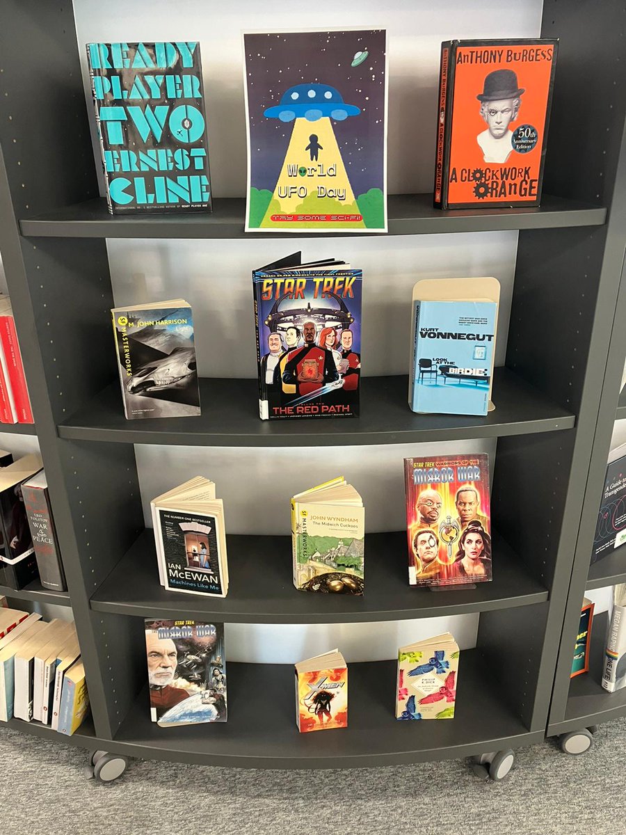 corkcolibrary's tweet image. Today is #WorldUFODay. The aim is to encourage people to gather together and #watchtheskies!
So until it’s dark enough, #BandonLibrary wants you to visit your local library and watch the shelves. You’d never know what great work of Science Fiction you might identify as your next…