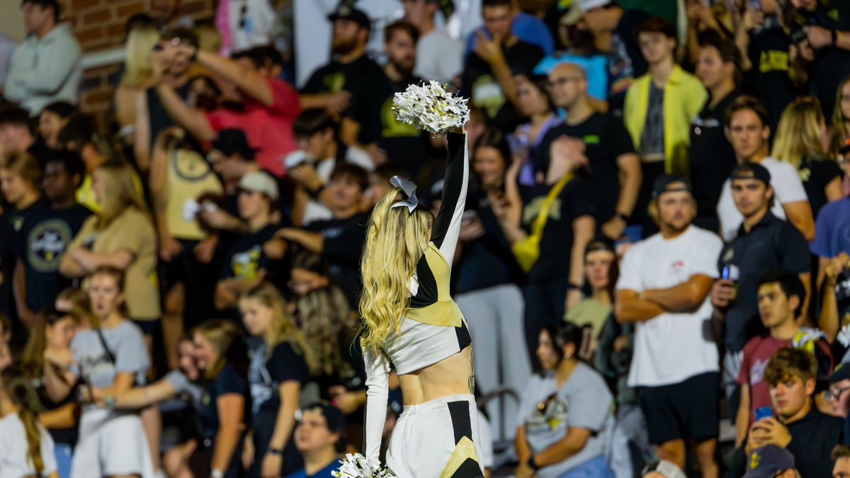 Lindenwood Athletics (@lu_lions) on Twitter photo Less than 70 days until <a href="/LindenwoodFB/">Lindenwood Football</a> turns Hunter Stadium BLACK AND GOLD 🖤💛🫶
📅 The 2024 home opener is Saturday, September 7 vs. Central Arkansas‼️
Get your tickets for NCAA DI 🏈 in St. Charles today ➡️🎟️ bit.ly/3Zkctlf Less than 70 days until <a href="/LindenwoodFB/">Lindenwood Football</a> turns Hunter Stadium BLACK AND GOLD 🖤💛🫶
📅 The 2024 home opener is Saturday, September 7 vs. Central Arkansas‼️
Get your tickets for NCAA DI 🏈 in St. Charles today ➡️🎟️ bit.ly/3Zkctlf