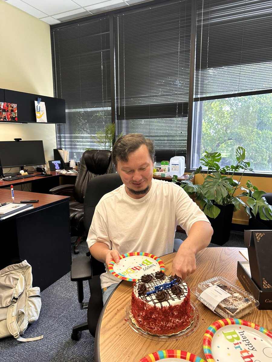 AdilArman08's tweet photo. 🎉 Happy Birthday, Dr. @OleksiiShandra ! 🎂 Your dedication, hard work, and impeccable time management inspire us all. I’m incredibly lucky to have you as my PhD mentor, guiding me every step of the way. Here’s to many more years of success and brilliance! 🎈 https://t.co/f9U24mxQfx