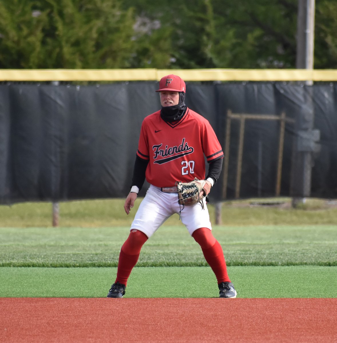 𝗙𝗥𝗜𝗘𝗡𝗗𝗦 𝗙𝗔𝗟𝗖𝗢𝗡𝗦 tweet media