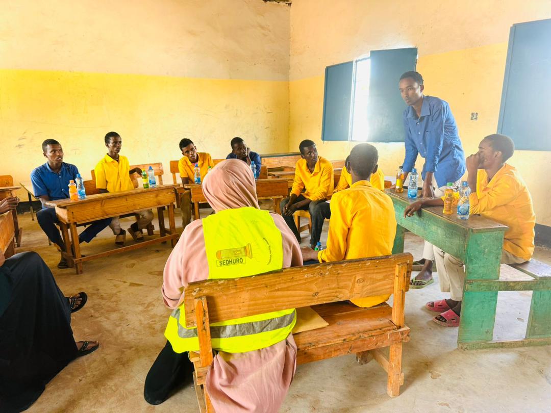 sedhuro's tweet image. Empowering boys with life skills is crucial in preventing child early forced marriage (CEFM). Let&apos;s create a positive community free from harmful social norms together. Thanks for the support, @NorChurchAid! #EndCEFM #EmpowerYouth&quot;
Baletxaawo Somalia