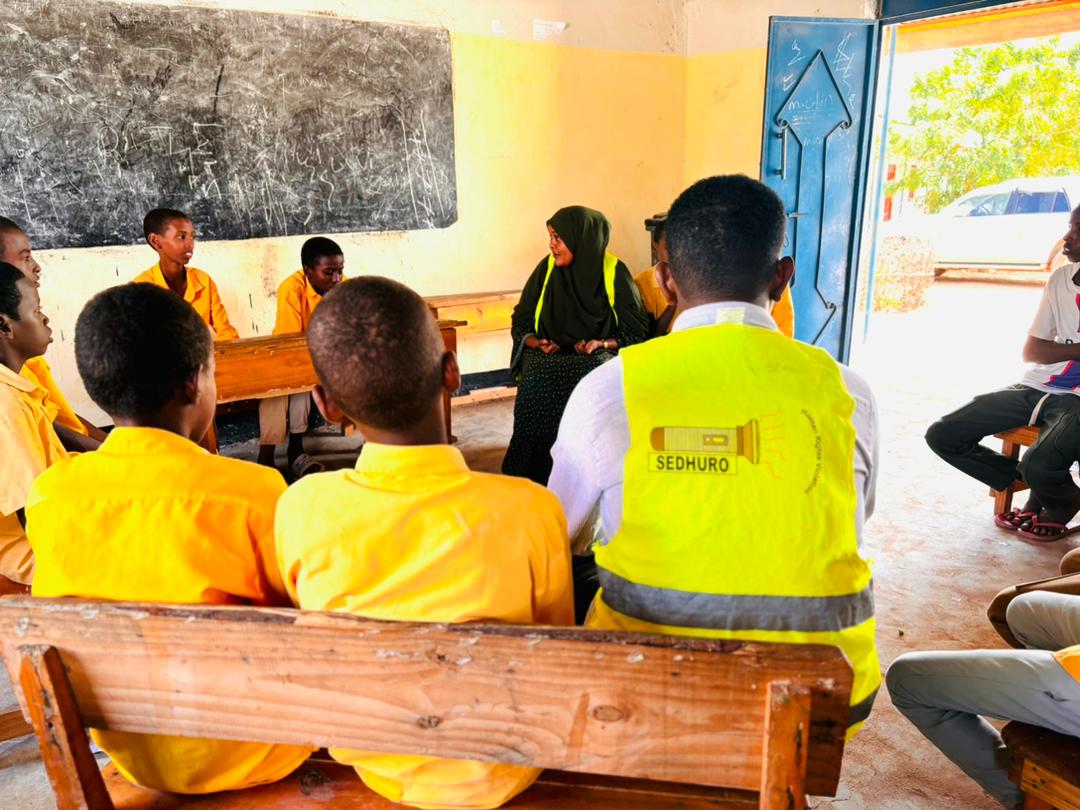 sedhuro's tweet image. Empowering boys with life skills is crucial in preventing child early forced marriage (CEFM). Let&apos;s create a positive community free from harmful social norms together. Thanks for the support, @NorChurchAid! #EndCEFM #EmpowerYouth&quot;
Baletxaawo Somalia