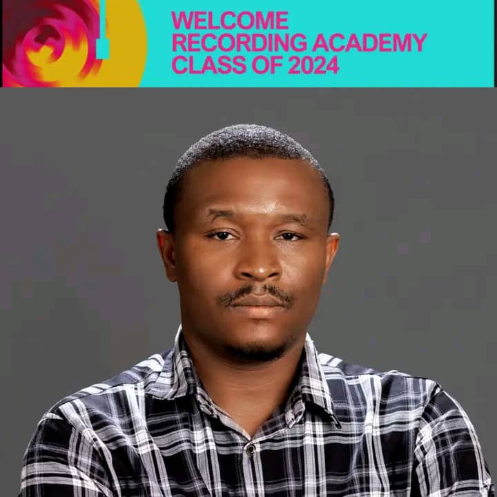 mrkelzibedu's tweet photo. Officially a professional member of The Recording Academy. Class of 2024!

This is to more Advocacy, more export of the African music through culture exchange, sound fusion &amp; community building that is geared towards a greater creative industry.

We go again, mpa! Imakwa!

👹🦍 https://t.co/TQYtTQI1ie